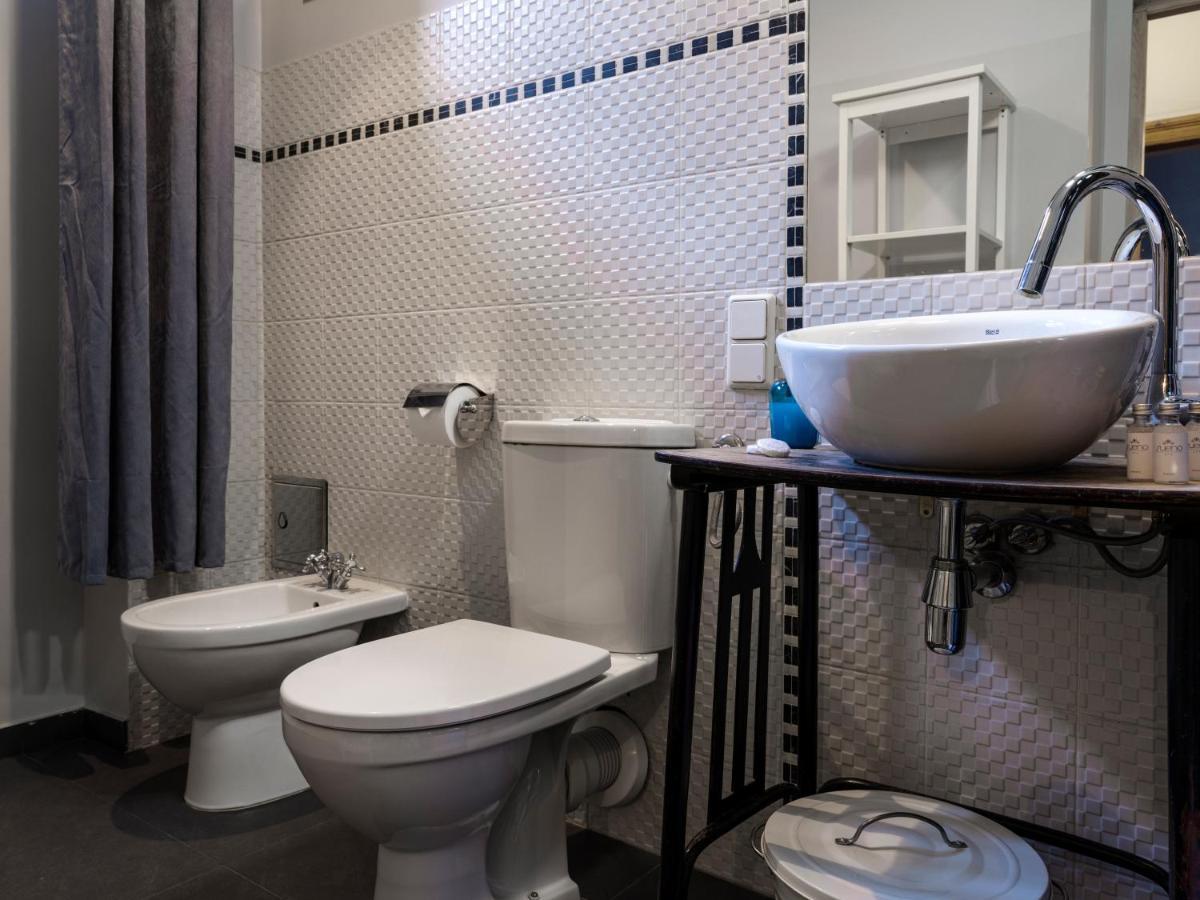 Cracwow Market Squere Apartment Krakow Luaran gambar